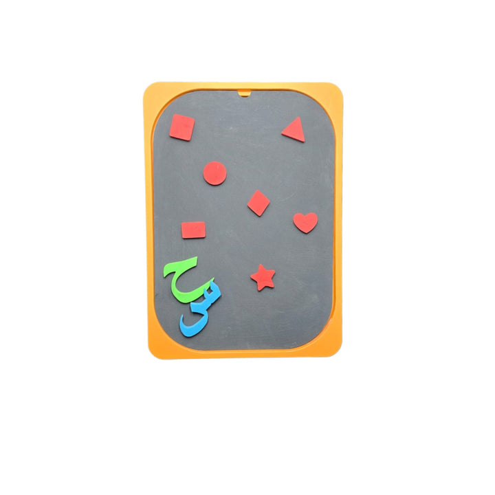 لوح الرسم المغناطيسي من Little Artist مع أشكال ملونة للتعلم الإبداعي والمرح.
